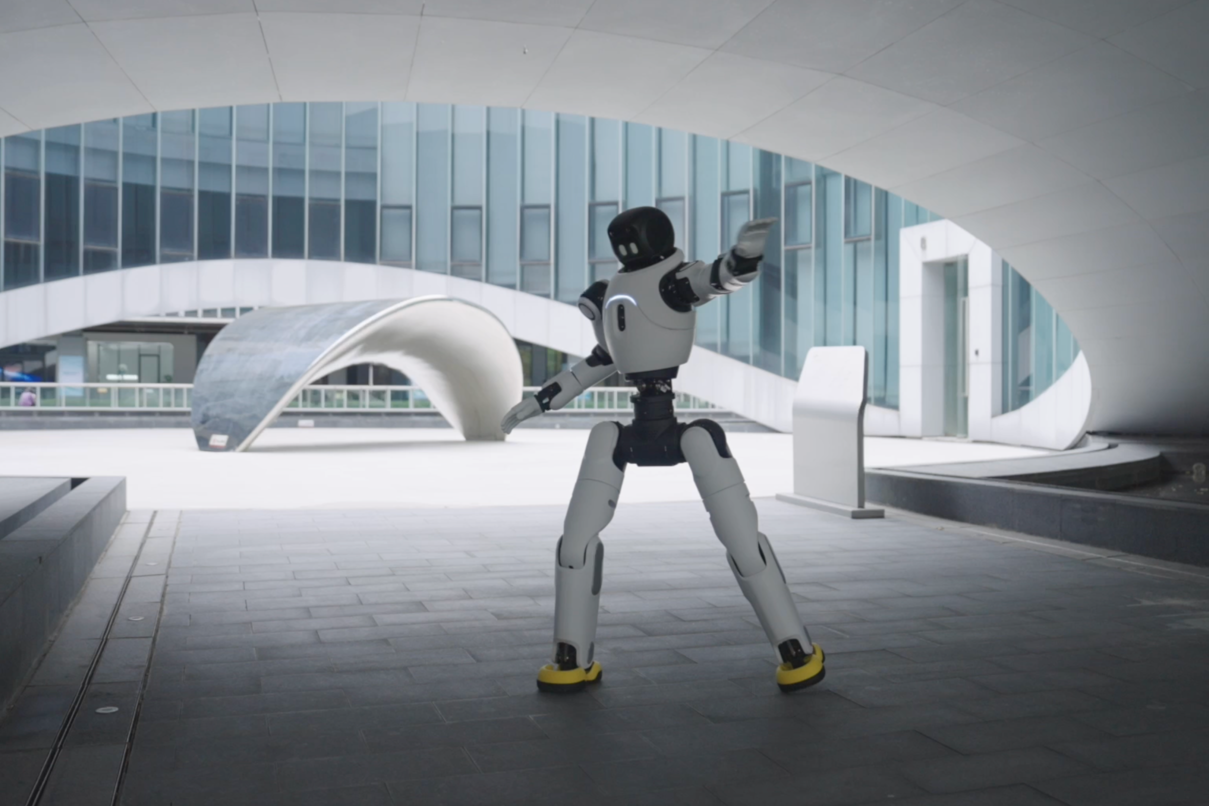 c币钱包「灵创」平台来了！0 代码、0 门槛，人人都是机器人训练大师